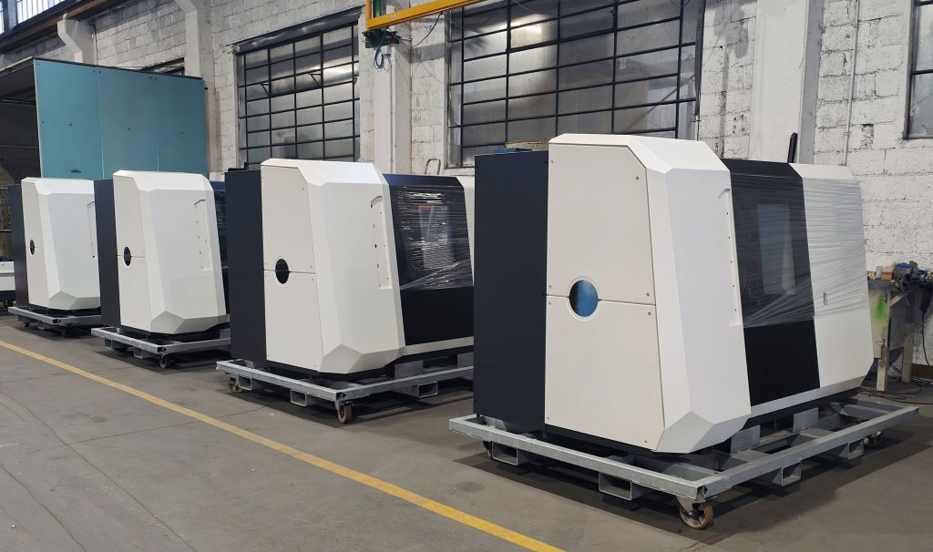 CNC Turning Machine 2400 x 1300 x 1600 (h)