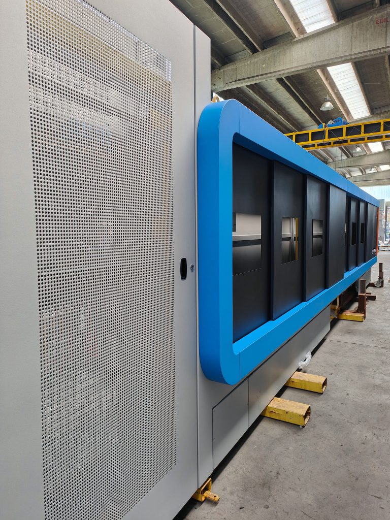 Laser machine cabin 12150 x 2100 x 2250 (h)